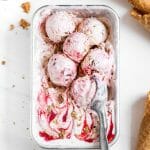 strawberry crumble ice cream scoops
