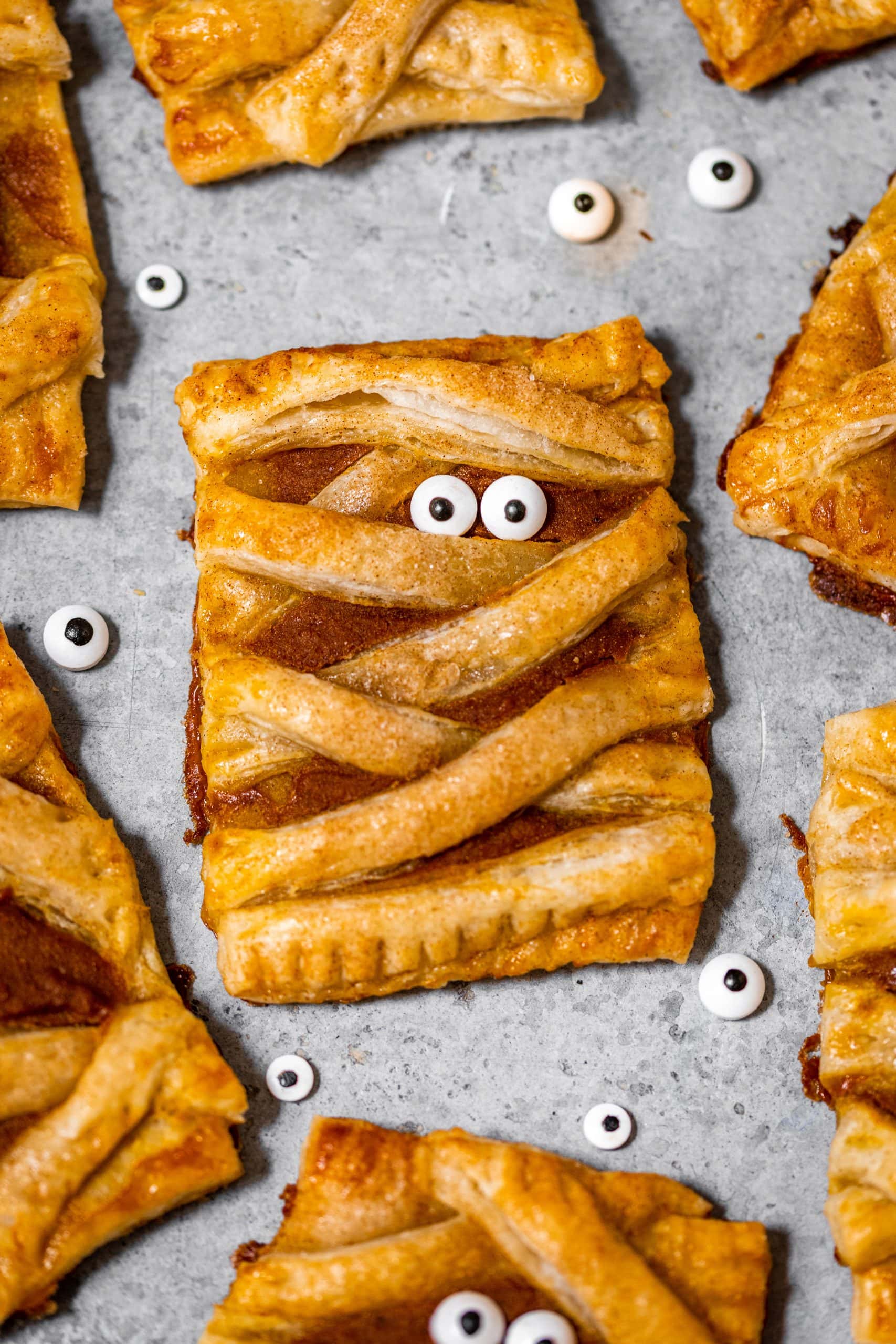 Pumpkin Hand Pies – MikeBakesNYC